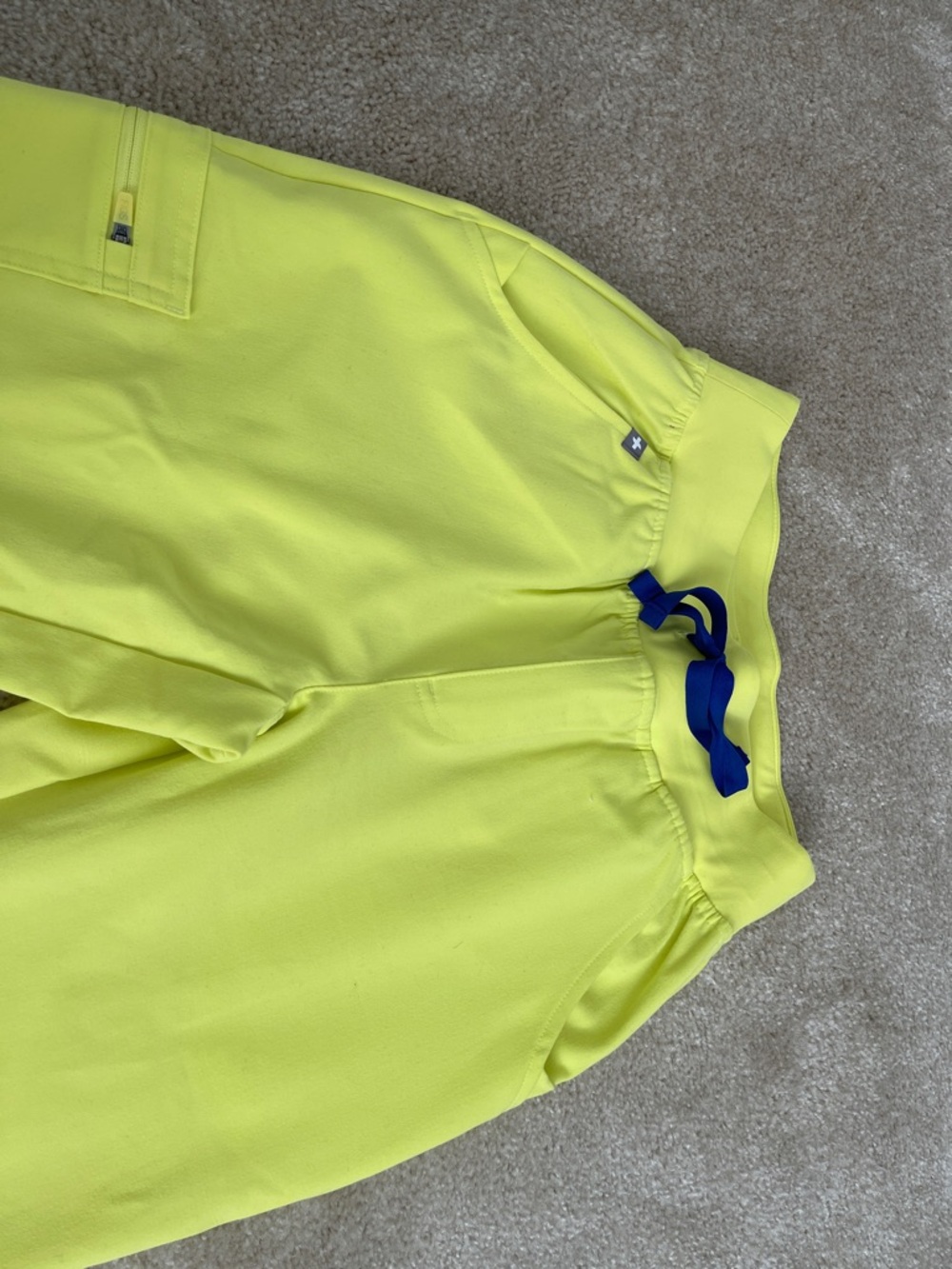 Figs Petite XXS Zamora Jogger Scrub Pants Bright Yellow - Picture 2 of 4
